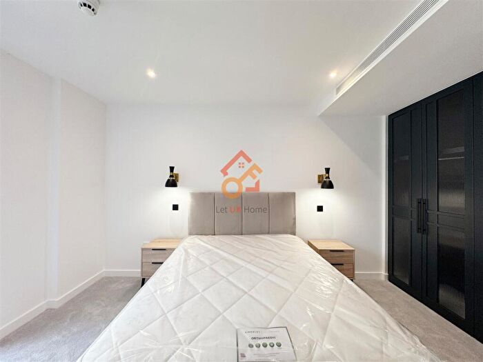 1 Bedroom Flat To Rent In Merino Gardens, London, E1W