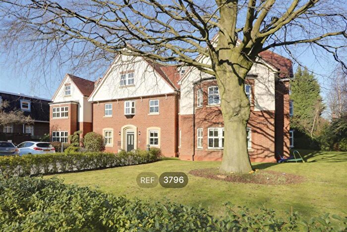 2 Bedroom Apartment To Rent In Bridgewater Court, Egerton Road, Woodthorpe, Nottingham, NG5
