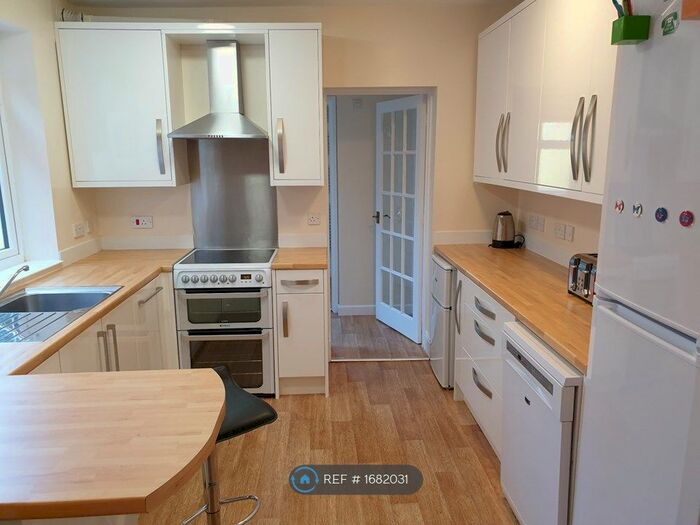 5 Bedroom Terraced House To Rent In Priory Rd, Exeter, EX4