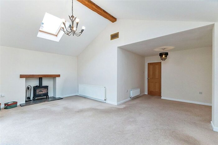 2 Bedroom Bungalow For Sale In Dentdale Close, Yarm, Durham, TS15
