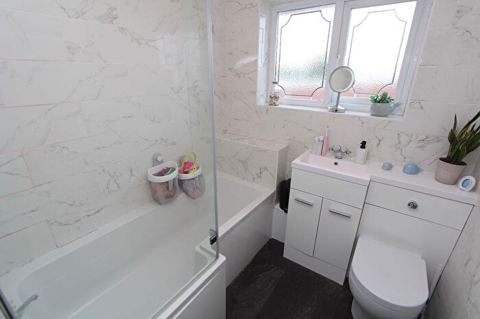 2 Bedroom Semi-Detached House For Sale In Roach Close, Brierley Hill, DY5