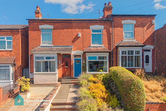 2 Bedroom Terraced House For Sale In Shirley Road, Kings Norton, B30