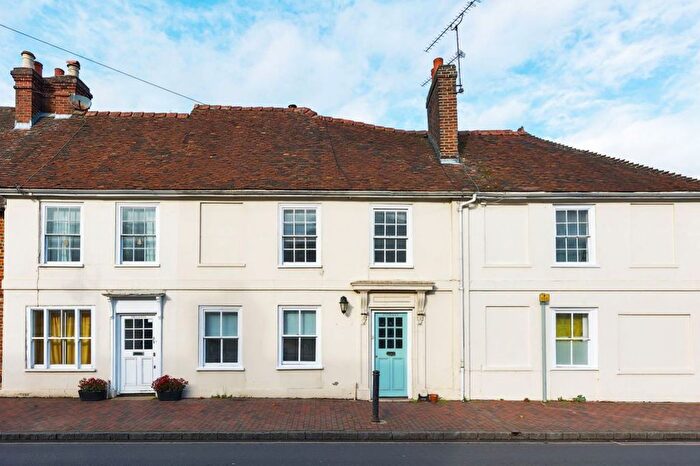 3 Bedroom Property To Rent In High Street, Brasted, TN16