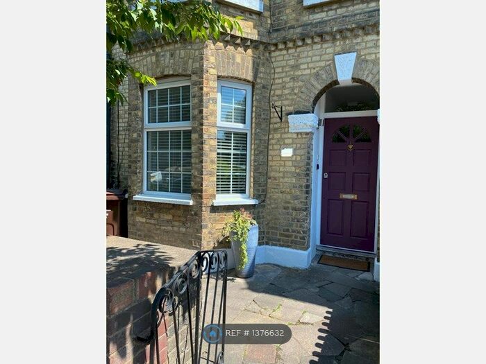 2 Bedroom Flat To Rent In Nelson Road, Wimbledon, SW19
