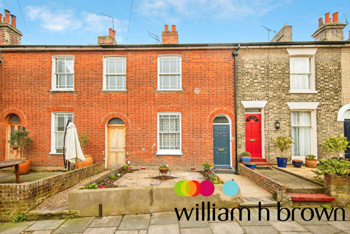 3 Bedroom House To Rent In Roman Road, Colchester, CO1