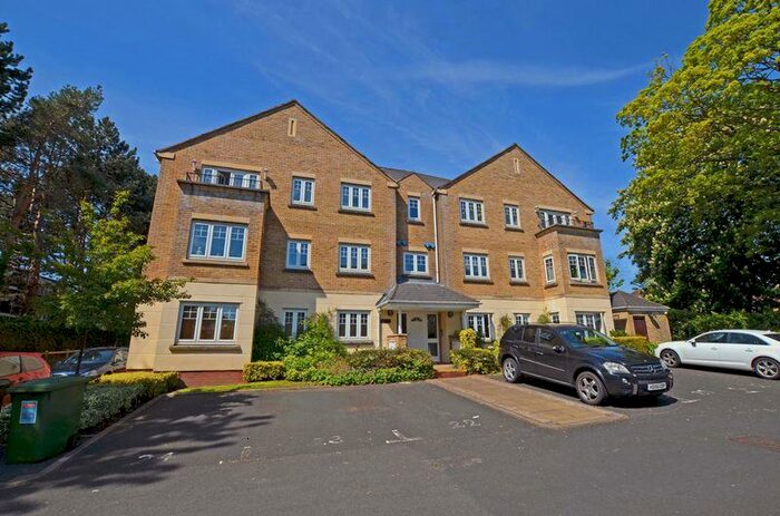 2 Bedroom Flat To Rent In Union Place, Selly Park, Birmingham, B29