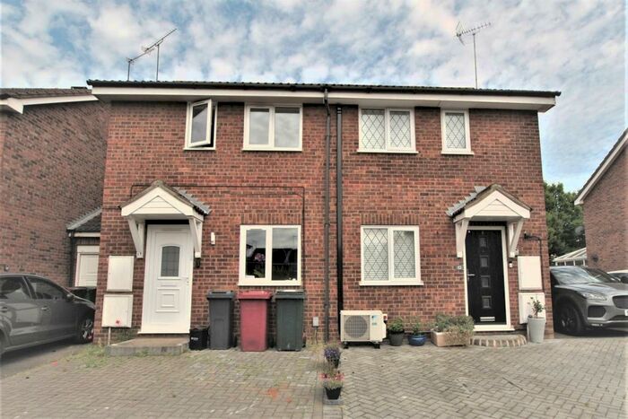 2 Bedroom Semi-Detached House To Rent In The Willows, Caversham, Reading, RG4