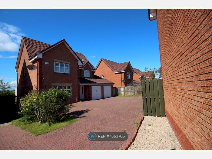 6 Bedroom Detached House To Rent In Stornoway Drive, Kilmarnock, KA3