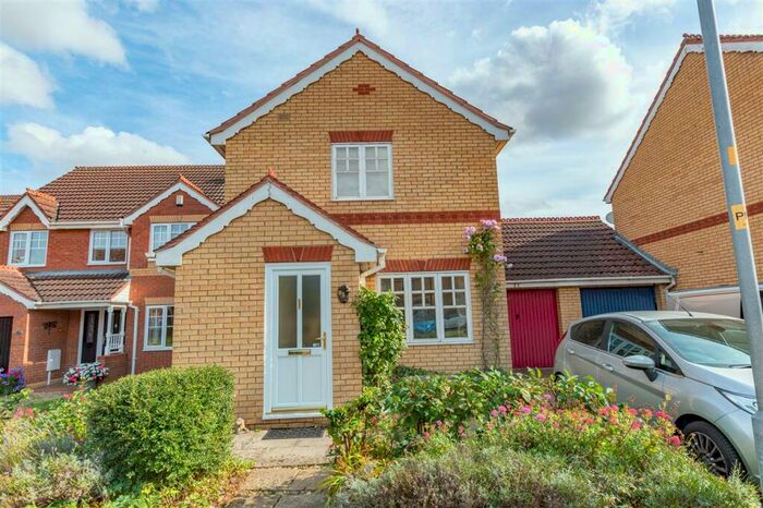 3 Bedroom Detached House To Rent In Lomax Drive Sleaford, NG34