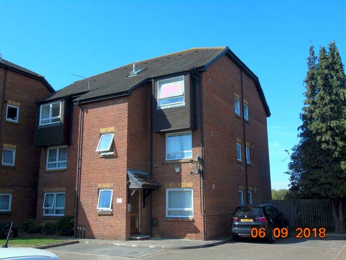 1 Bedroom Flat To Rent In Windsor Meadows, SL1