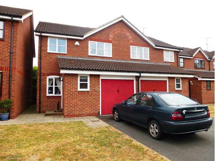 3 Bedroom House To Rent In California Road, New Malden, KT3