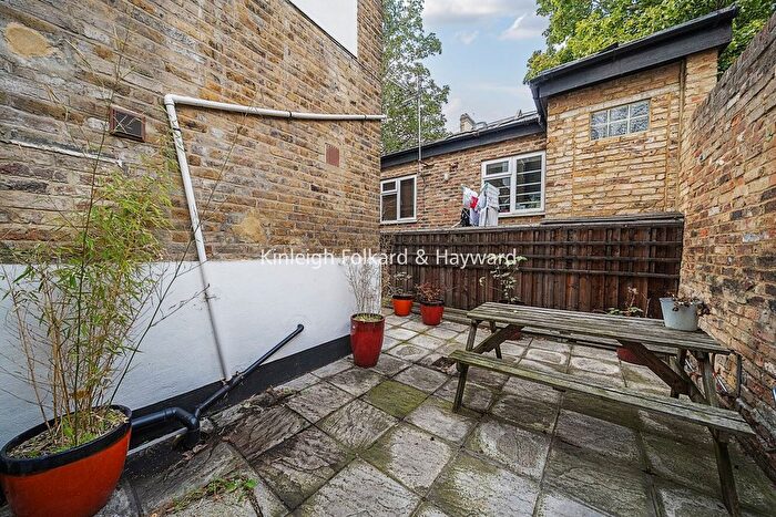 1 Bedroom Flat To Rent In Corbyn Street, London, N4