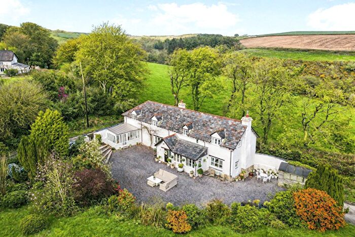 4 Bedroom Cottage For Sale In Parkham, Bideford, Devon, EX39