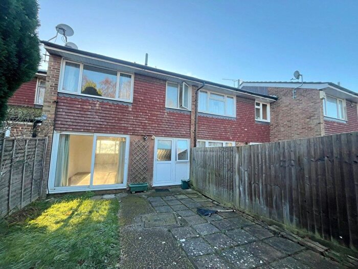 3 Bedroom Terraced House To Rent In Sandy Hill Road, Farnham, Surrey, GU9