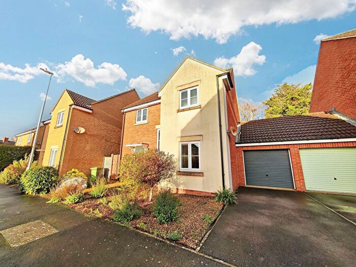 4 Bedroom Detached House For Sale In The Moldens, Trowbridge, BA14