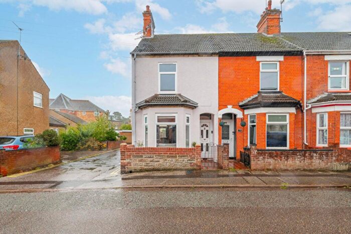 3 Bedroom End Of Terrace House For Sale In Sussex Road, Lowestoft, NR32