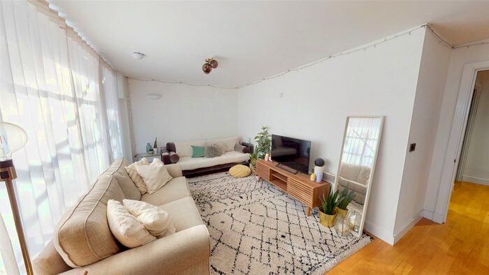 2 Bedroom Flat For Sale In Advent House, Manchester, M4
