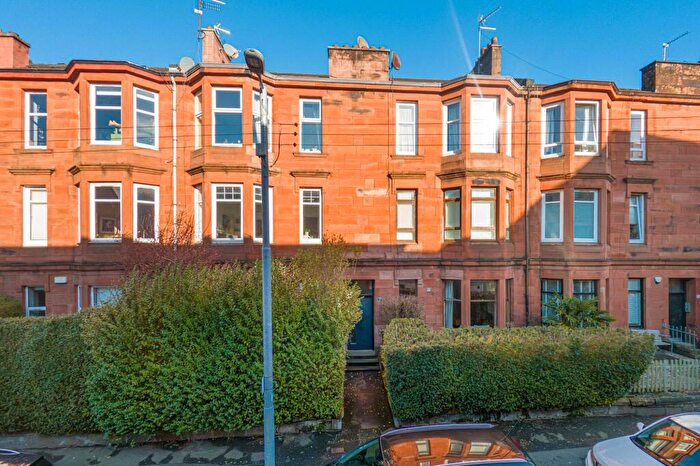 1 Bedroom Apartment For Sale In White Street, Partick, Glasogw, G11