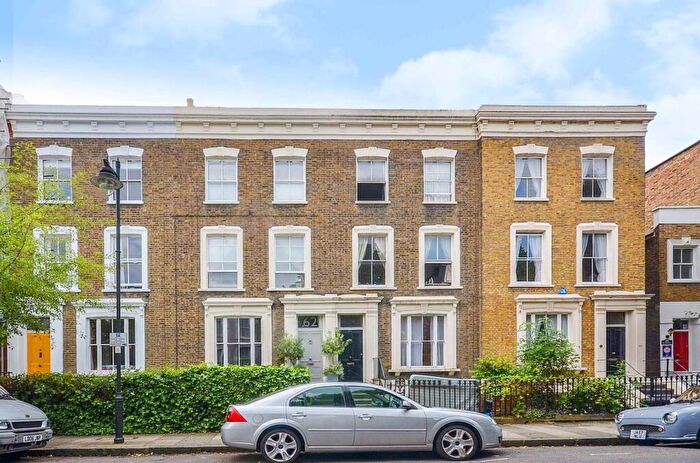 1 Bedroom Flat To Rent In Ockendon Road, Islington, London, N1