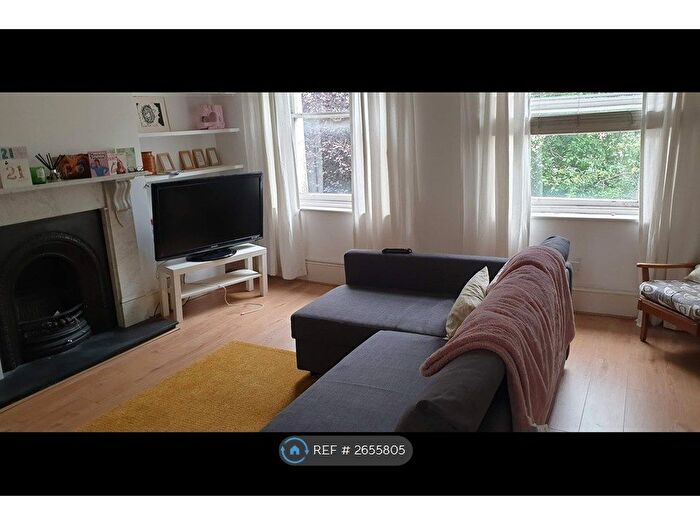 1 Bedroom Flat To Rent In Blackheath Road, Greenwich, SE10