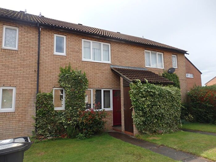 1 Bedroom Flat To Rent In Alburgh Close, Bedford, MK42