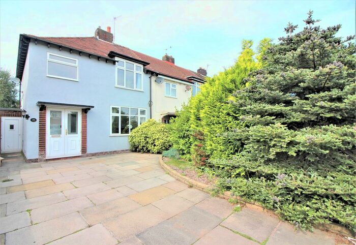 3 Bedroom Semi-Detached House To Rent In Balmoral Drive, Southport, PR9