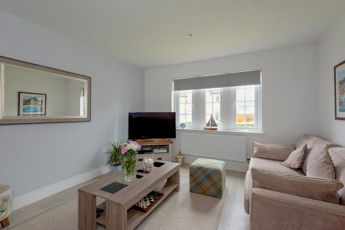 4 Bedroom Detached House For Sale In Grieve Turn, North Berwick, East Lothian, EH39