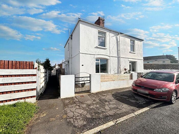 2 Bedroom Semi-Detached House For Sale In Elm Grove, Barry, CF63