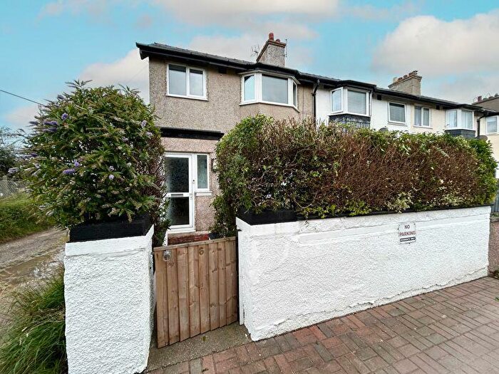 3 Bedroom End Of Terrace House To Rent In Frank Villas, Llandudno, LL30