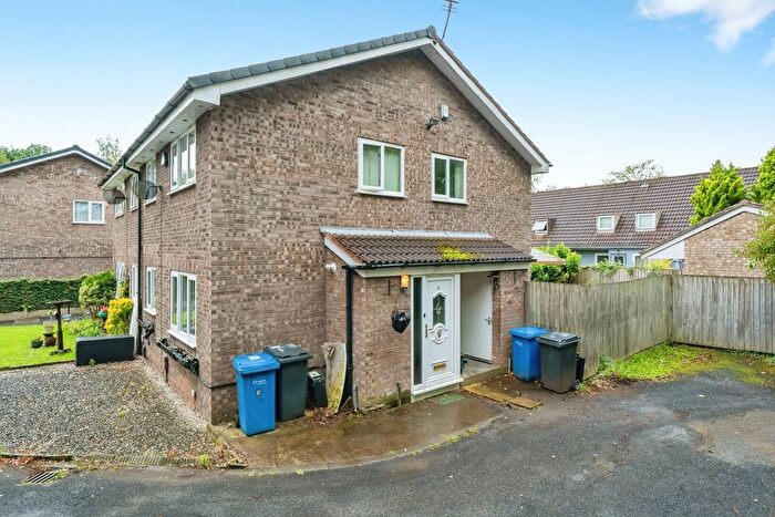 1 Bedroom Semi-Detached House For Sale In Ashmore Close, Birchwood, Warrington, Cheshire, WA3