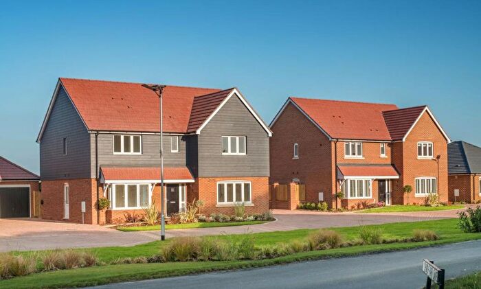 5 Bedroom Detached House For Sale In Lapwing Walk, West Wittering, PO20