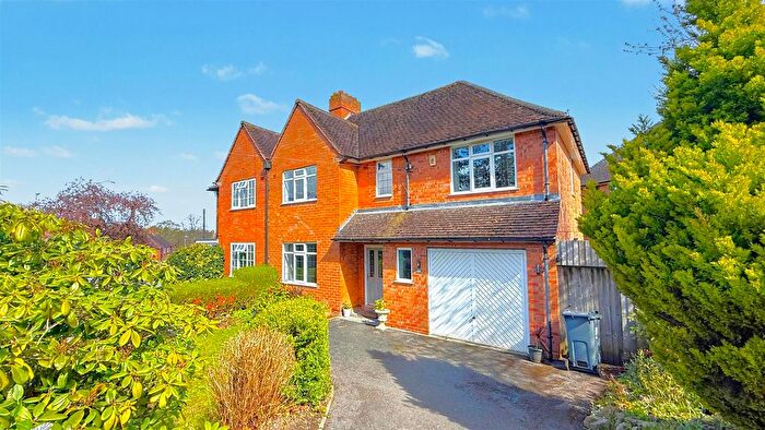 4 Bedroom Semi Detached House For Sale In Somerdale Road, Bournville, Birmingham, B31