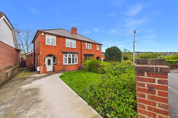 3 Bedroom Semi Detached House For Sale In Dunns Bank, Brierley Hill, DY5