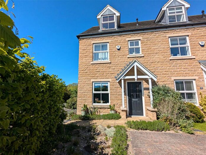 4 Bedroom Semi-Detached House For Sale In Mulberry Vale, Romanby, Northallerton, North Yorkshire, DL7
