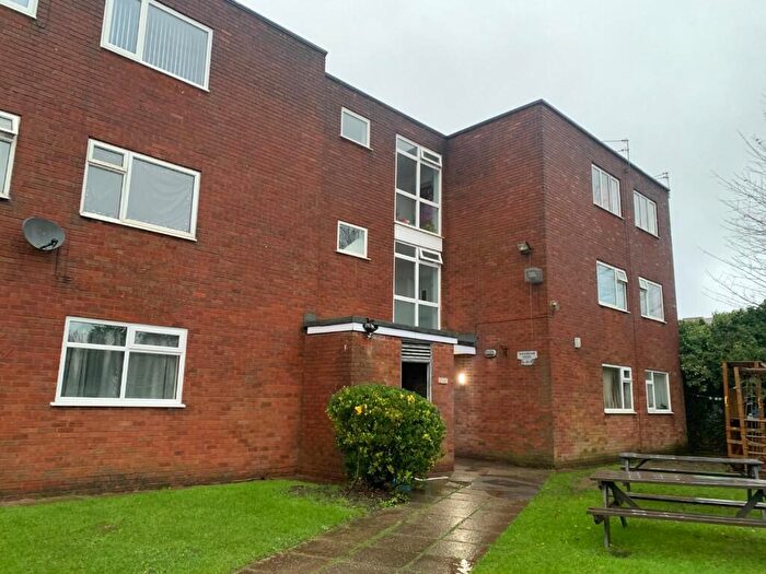 2 Bedroom Flat To Rent In Flat, Buckingham House, Kingsmead Mews, Manchester, Greater Manchester, M9