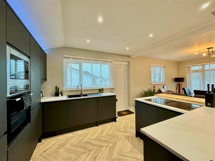 3 Bedroom Detached Bungalow For Sale In Furzehatt Way, Plymstock, Plymouth, PL9