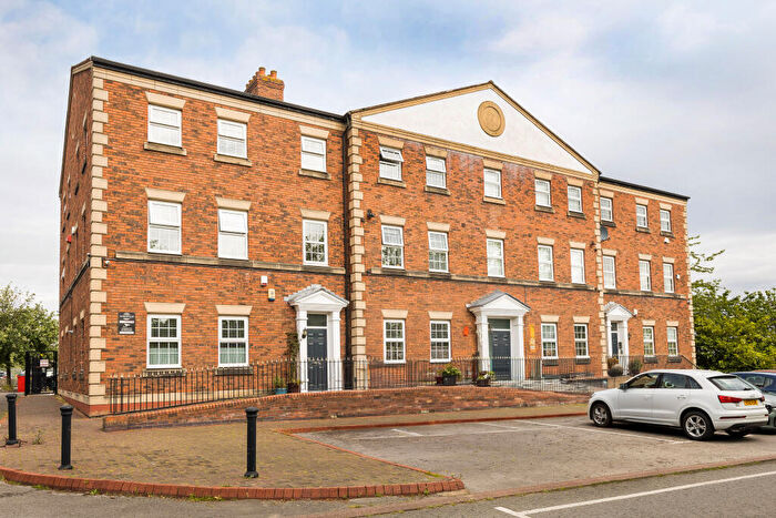 2 Bedroom Apartment For Sale In Lower Mersey Street, Ellesmere Port, CH65