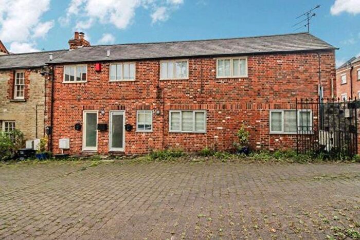 1 Bedroom Flat For Sale In Joiner Lane, Old Town, SN1