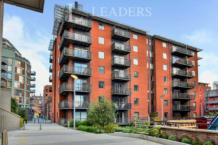 2 Bedroom Flat To Rent In The Foundry, Lower Chatham Street, Manchester, M1