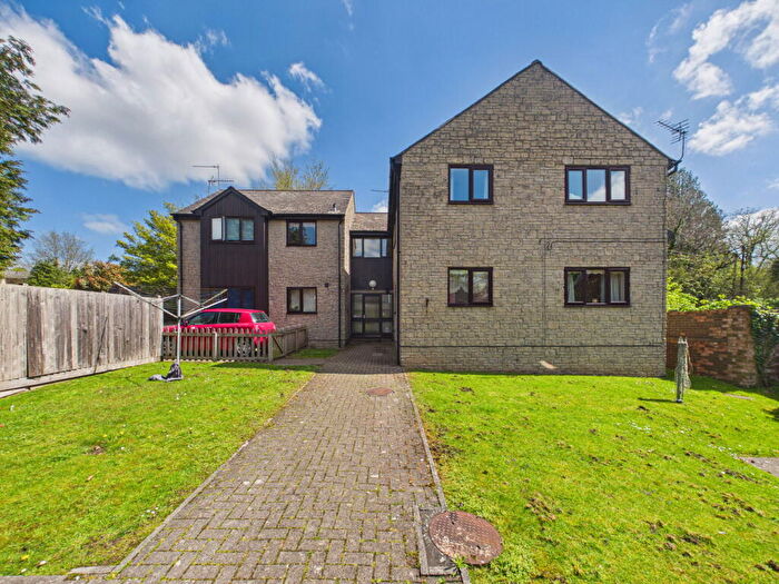 1 Bedroom Flat For Sale In Buckshaft Road, Cinderford, GL14