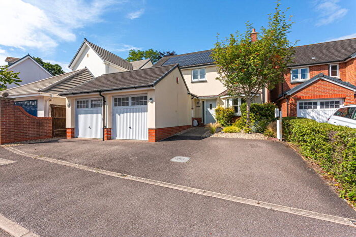 4 Bedroom Detached House For Sale In Goodwood Park Road, Northam, EX39