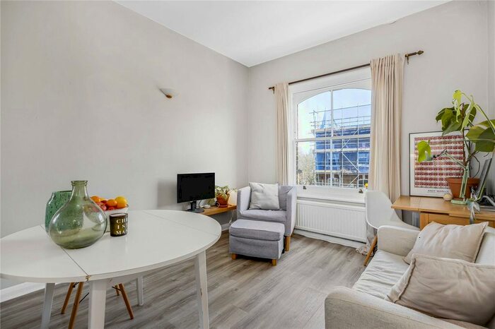 1 Bedroom Flat To Rent In Offerton Road, London, SW4