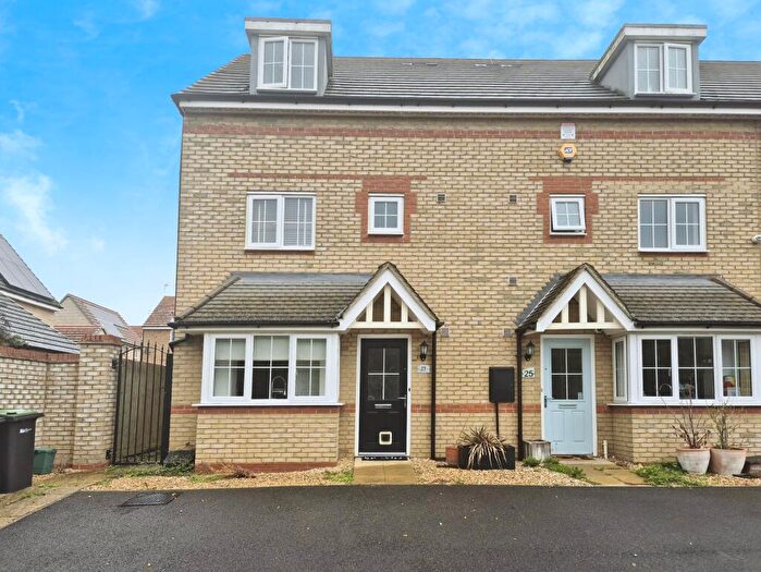 4 Bedroom Terraced House To Rent In Wilmott Road, Rushden, NN10