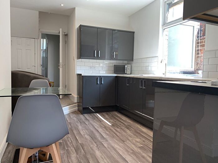 5 Bedroom Terraced House For Sale In Marton Road, Middlesbrough, TS4