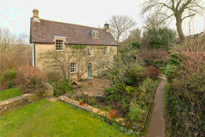 4 Bedroom Detached House To Rent In Thickwood Lane, Colerne, Chippenham, Wiltshire, SN14