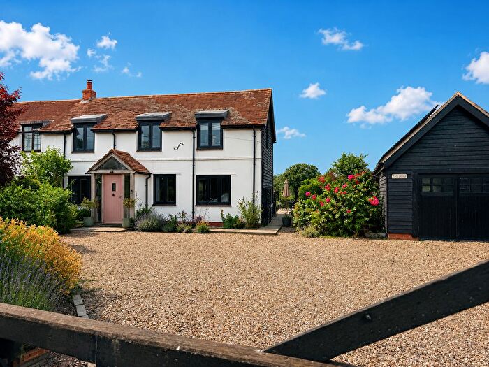 4 Bedroom Semi-Detached House To Rent In Main Road, Dibden, Southampton, SO45