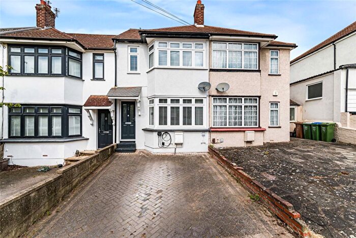 2 Bedroom Terraced House For Sale In Somerset Avenue, South Welling, Kent, DA16