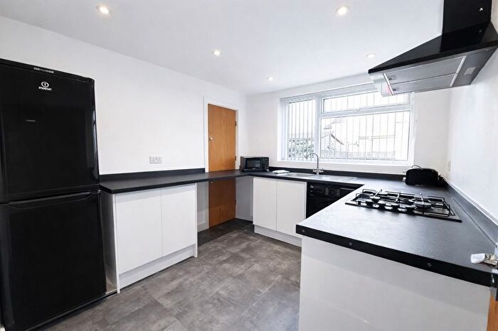 2 Bedroom Flat To Rent In Gordon Road, Canterbury, CT1