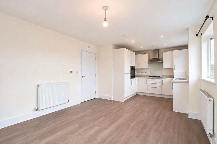 2 Bedroom Flat To Rent In Aspen Drive, Bristol, Gloucestershire, BS10