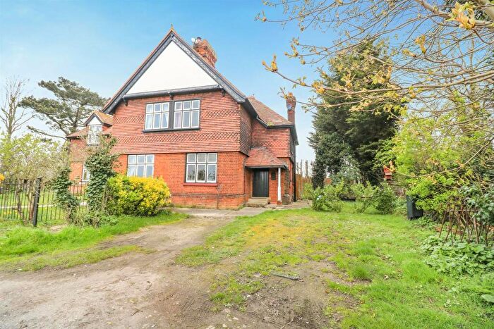 3 Bedroom Semi-Detached House For Sale In Cardfields Cottages, Cardfields Lane, Chelmsford, Essex, CM3